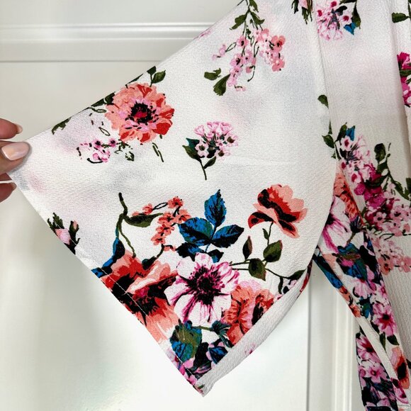 White & Black Stripes and Floral Print Flutter Sleeve Tie Waist Rompers XXL - Picture 7 of 11